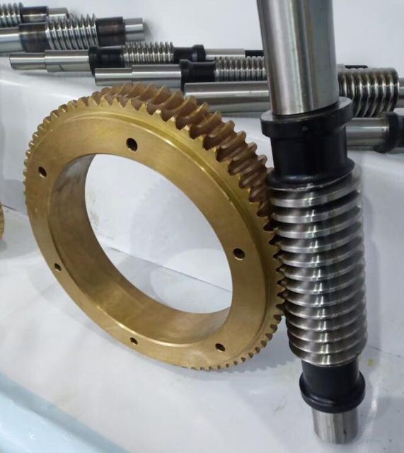 High quality Double-enveloping worm gear and worm shaft