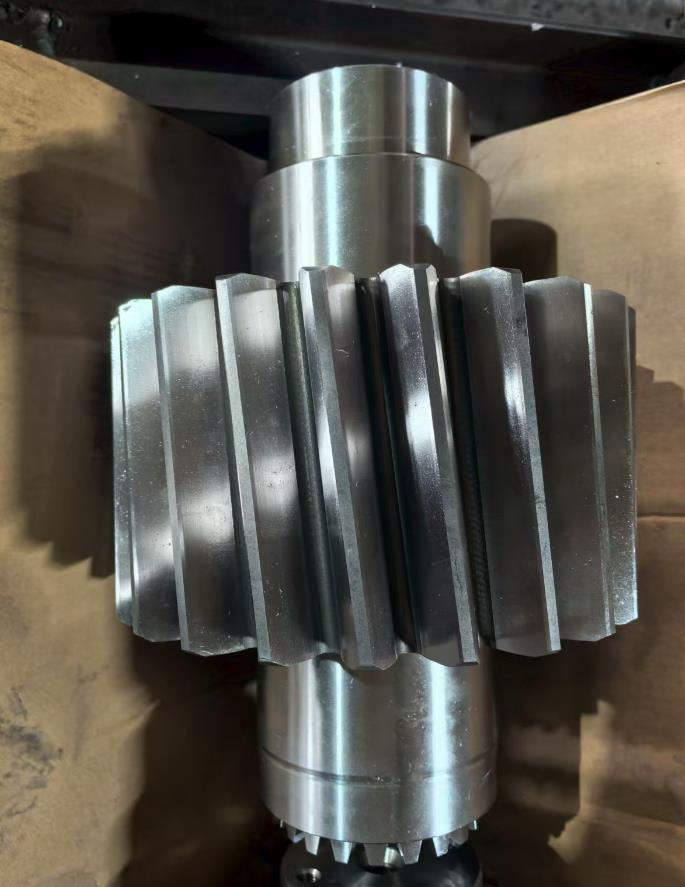 Transmission gears driving machine efficiency